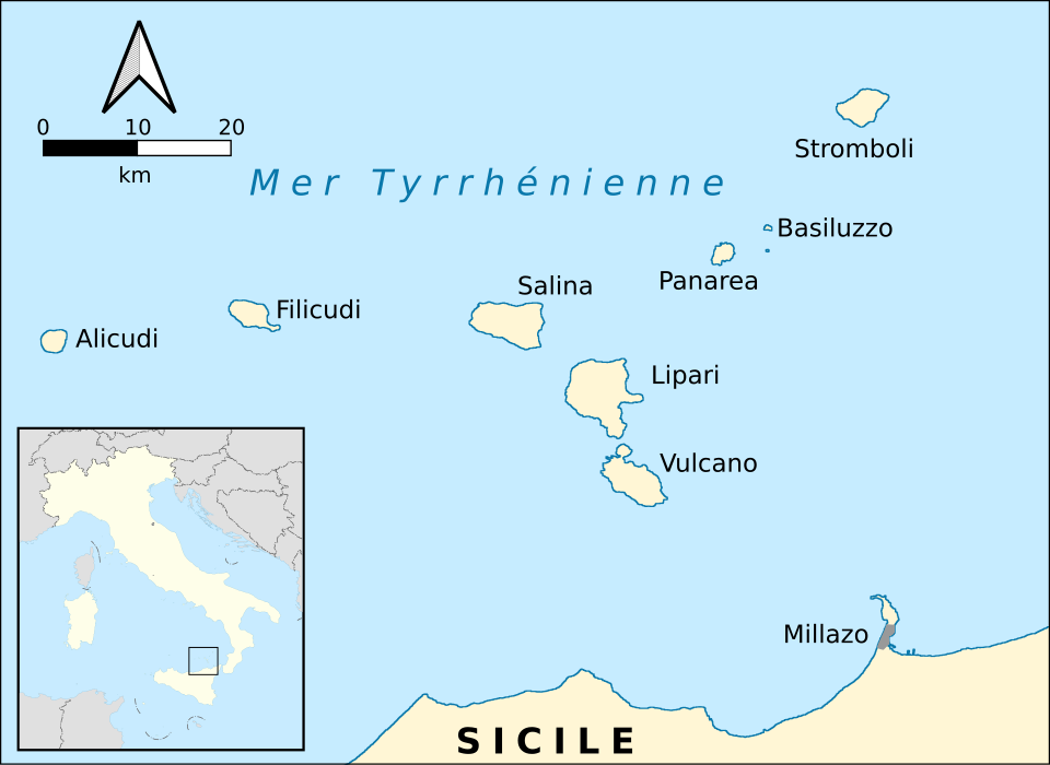 Carte des îles Éoliennes ; le repère indique le Stromboli.